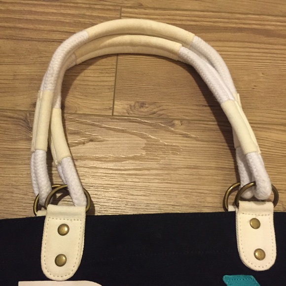 Roxy Navy Tote - Picture 2 of 14